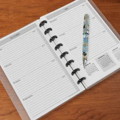 2026 Circa Sunday Start Weekly Agenda, Horizontal