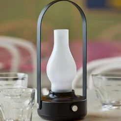 Cordless LED Lantern Lamp