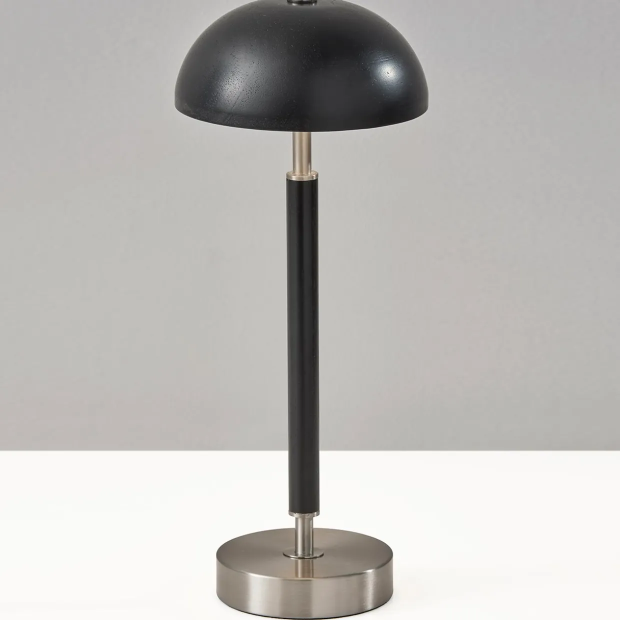 Cordless LED Retro Dome Lamp