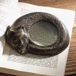 Cozy Cat Desk Magnifier