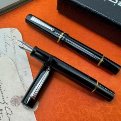 Delta Spaccanapoli Fountain Pen