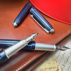 Diplomat Aero Midnight Blue Fountain Pen