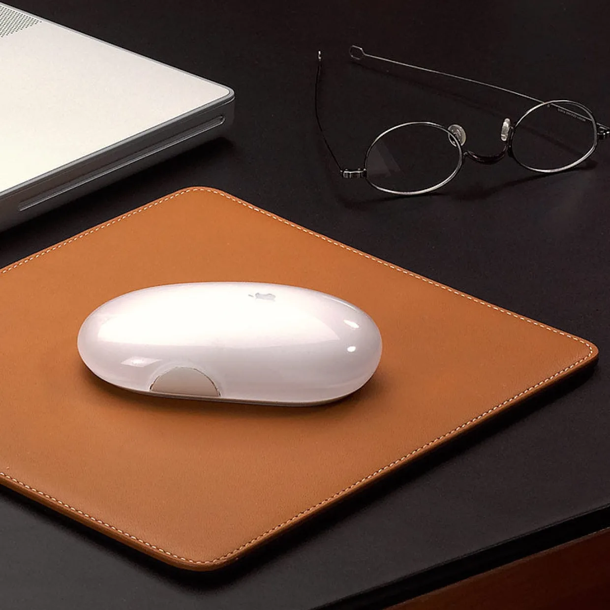 Morgan Leather Mouse Pad